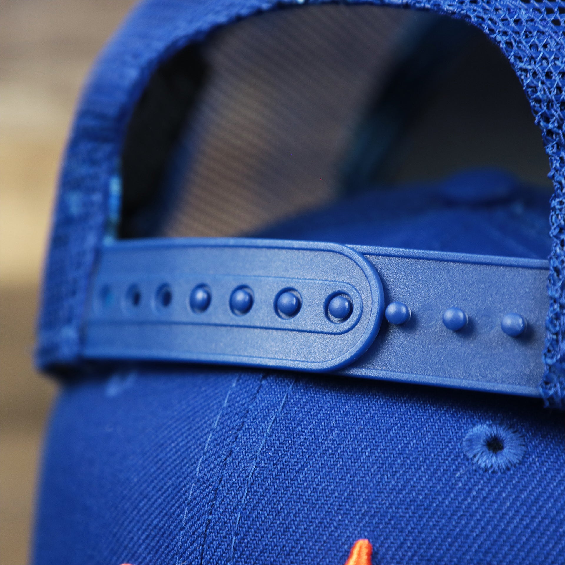 The Royal Blue Adjustable Strap on the New York Mets Metallic All Star Game MLB 2022 Side Patch 9Fifty Mesh Snapback | ASG 2022 Royal Blue Trucker Hat