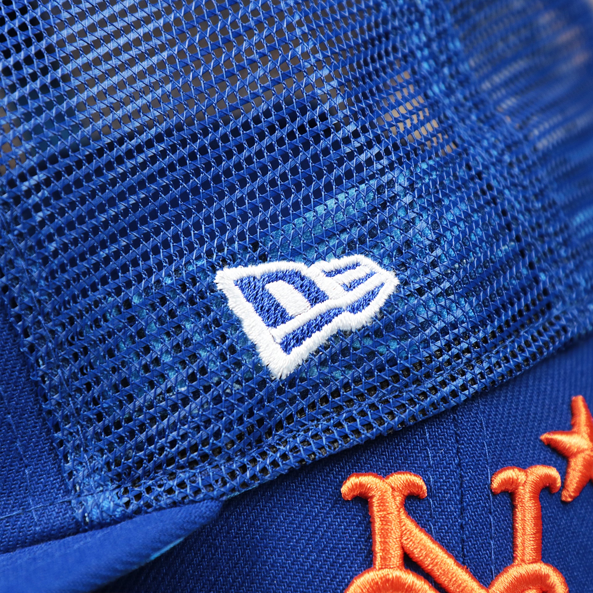 The New Era Logo on the New York Mets Metallic All Star Game MLB 2022 Side Patch 9Fifty Mesh Snapback | ASG 2022 Royal Blue Trucker Hat