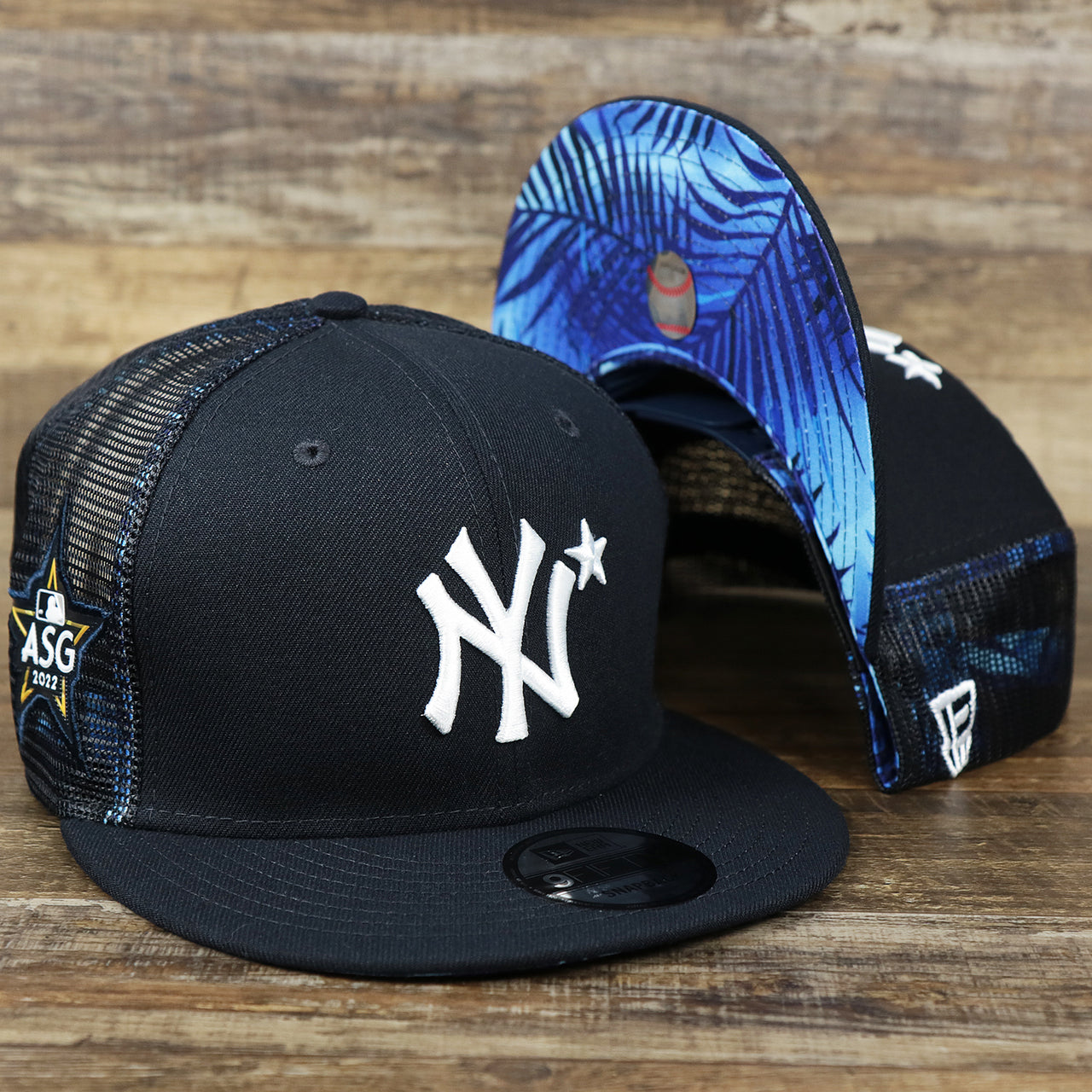 The New York Yankees Metallic All Star Game MLB 2022 Side Patch 9Fifty Mesh Snapback | ASG 2022 Navy Blue Trucker Hat
