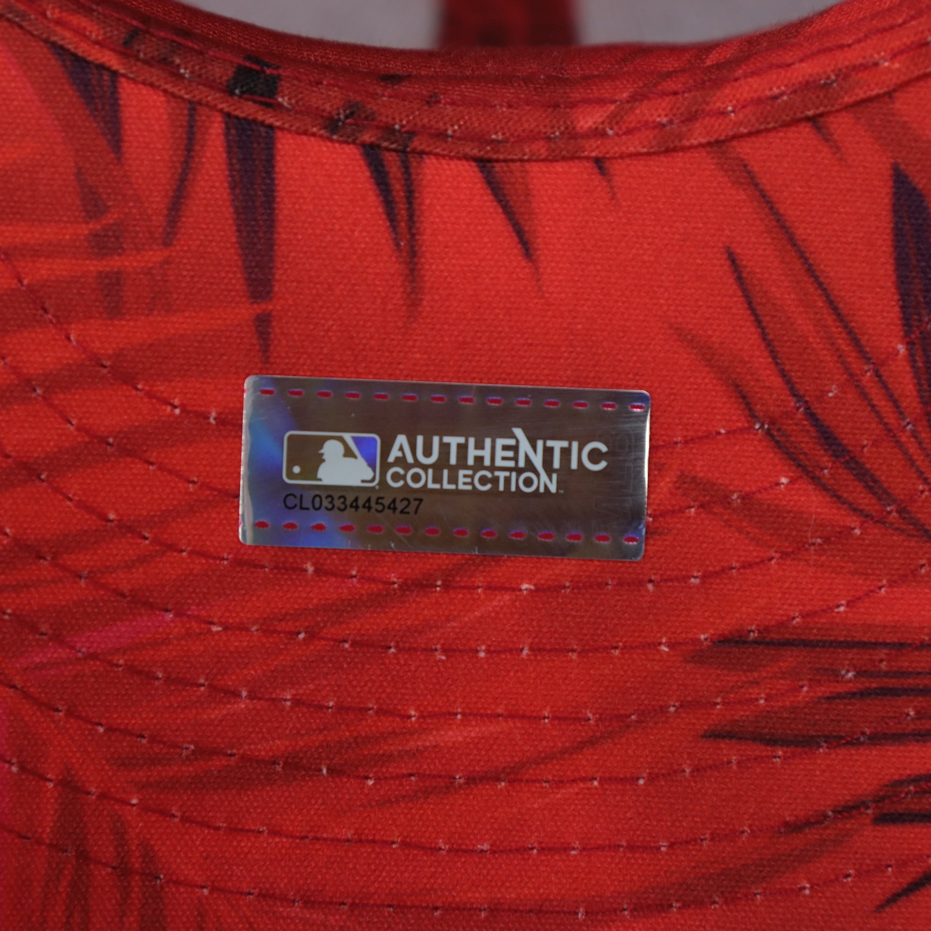 The Authentic MLB Sticker on the Philadelphia Phillies Metallic All Star Game MLB 2022 Side Patch 59Fifty Mesh Fitted Cap | ASG 2022 Red 59Fifty Cap