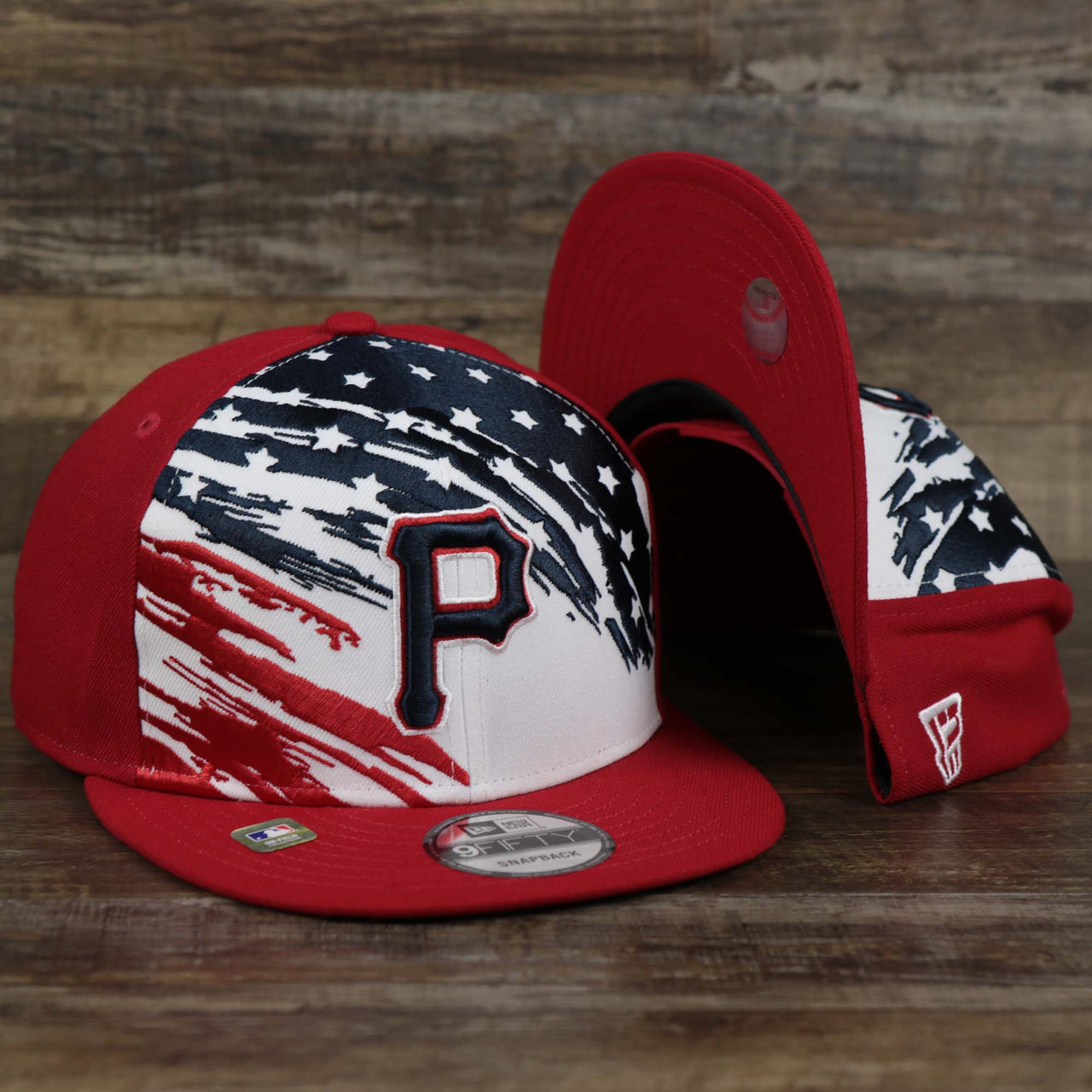 The Pittsburgh Pirates 2022 4th of July Stars And Stripes 9Fifty | New Era Navy OSFM