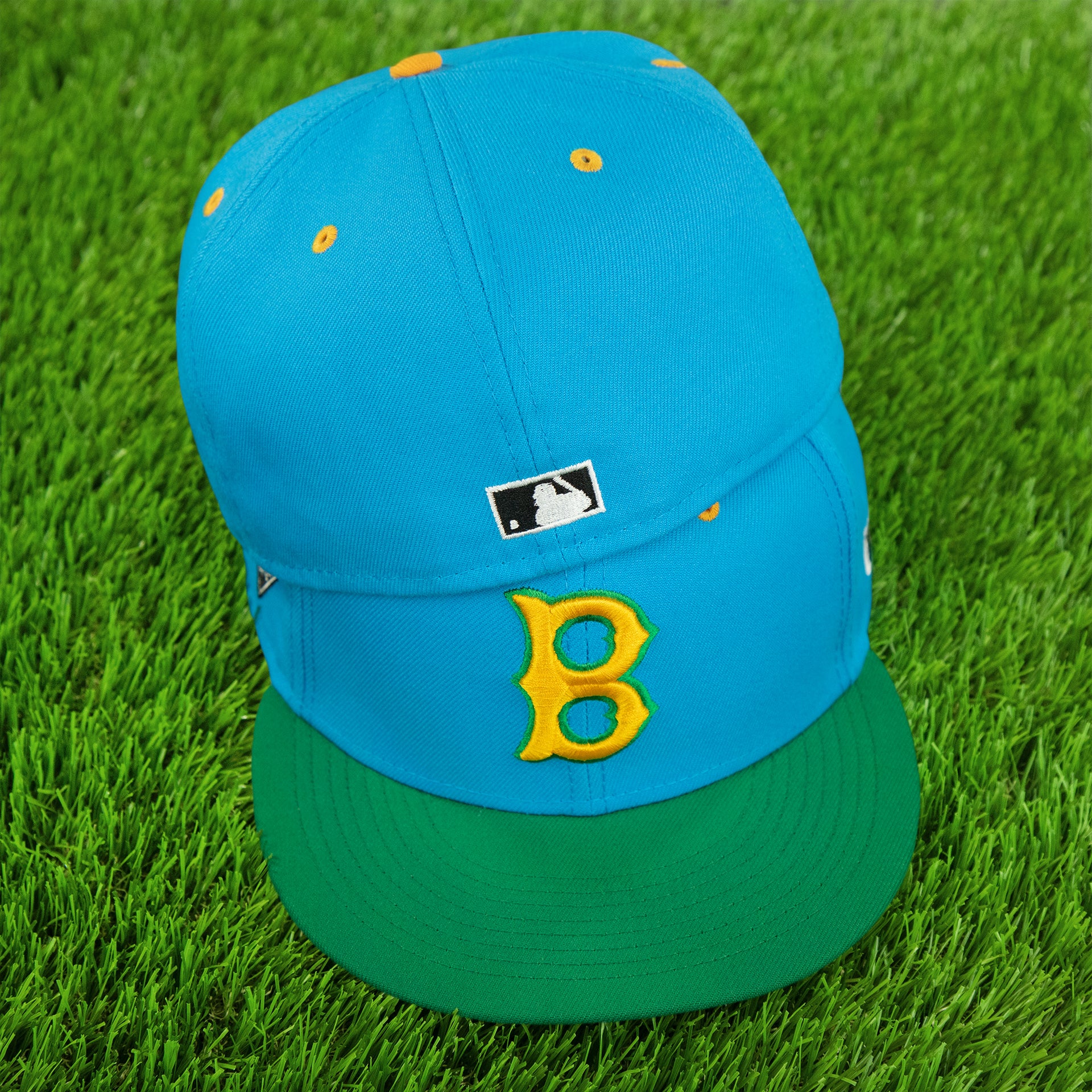 Cooperstown batterman logo on the back of the Boston Red Sox Cooperstown "Ice Cream Pack" 1946 All Star Game Side Patch 59Fifty Fitted Cap | Cap Swag Exclusive