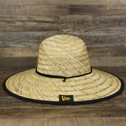 The wearer's left on the Pittsburgh Steelers On Field 2020/2021 Summer Training Straw Hat | New Era OSFM