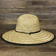 The wearer's right on the Pittsburgh Steelers On Field 2020/2021 Summer Training Straw Hat | New Era OSFM