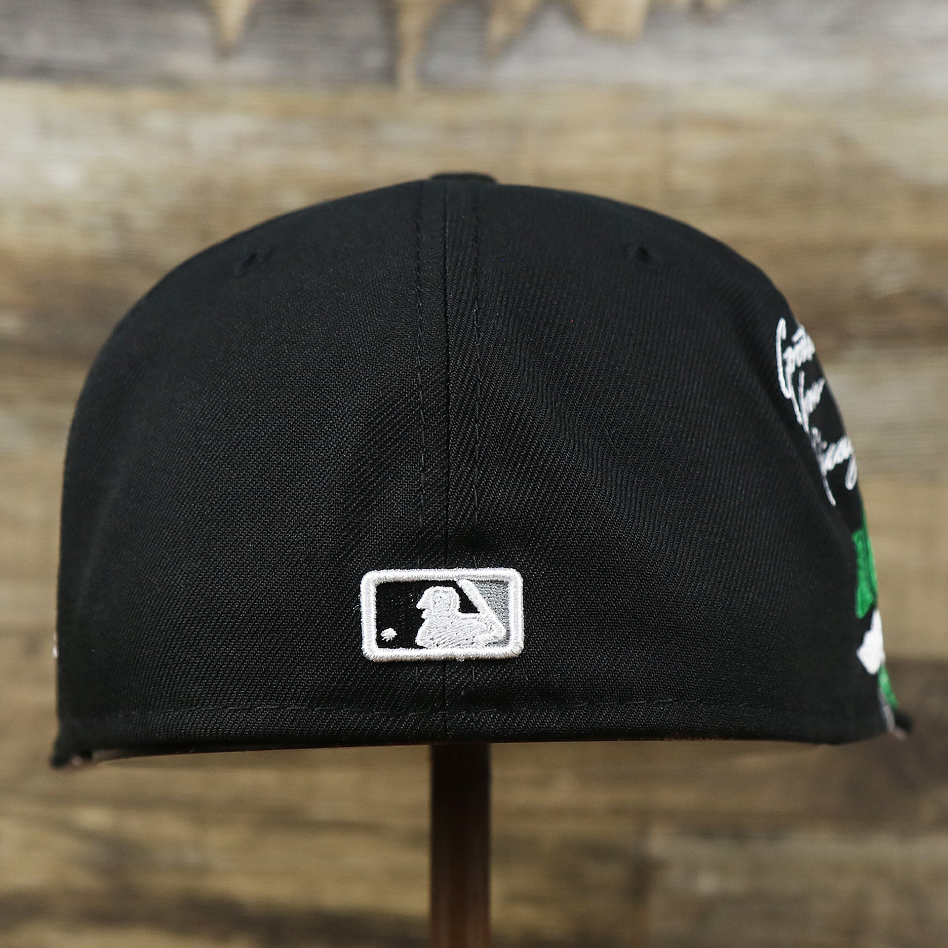 The backside of the Chicago White Sox Southside Side Patch Gray Bottom 59Fifty Fitted Cap | Black 59Fifty Cap