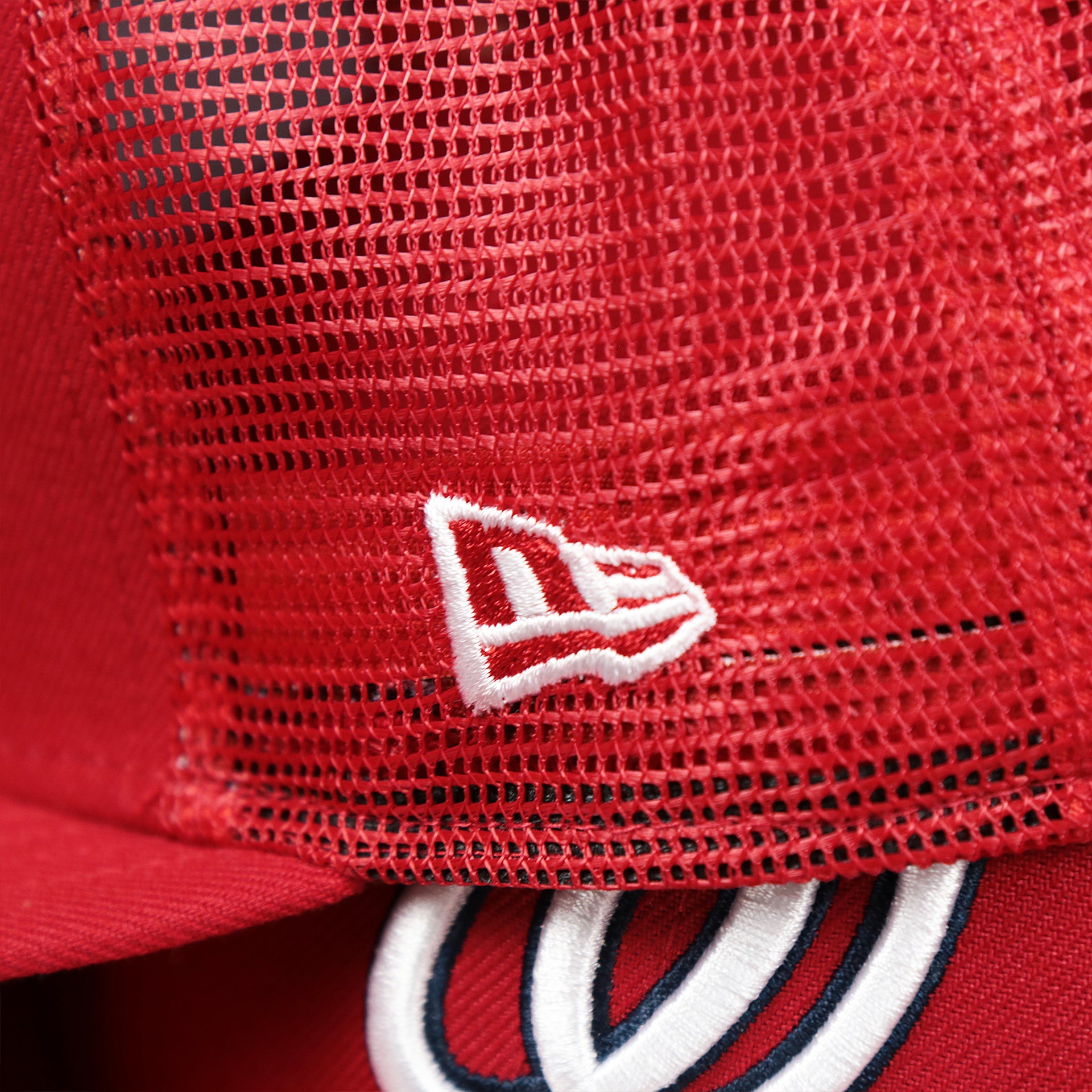 The New Era Logo on the Washington Nationals Metallic All Star Game MLB 2022 Side Patch 9Fifty Mesh Snapback | ASG 2022 Red Trucker Hat