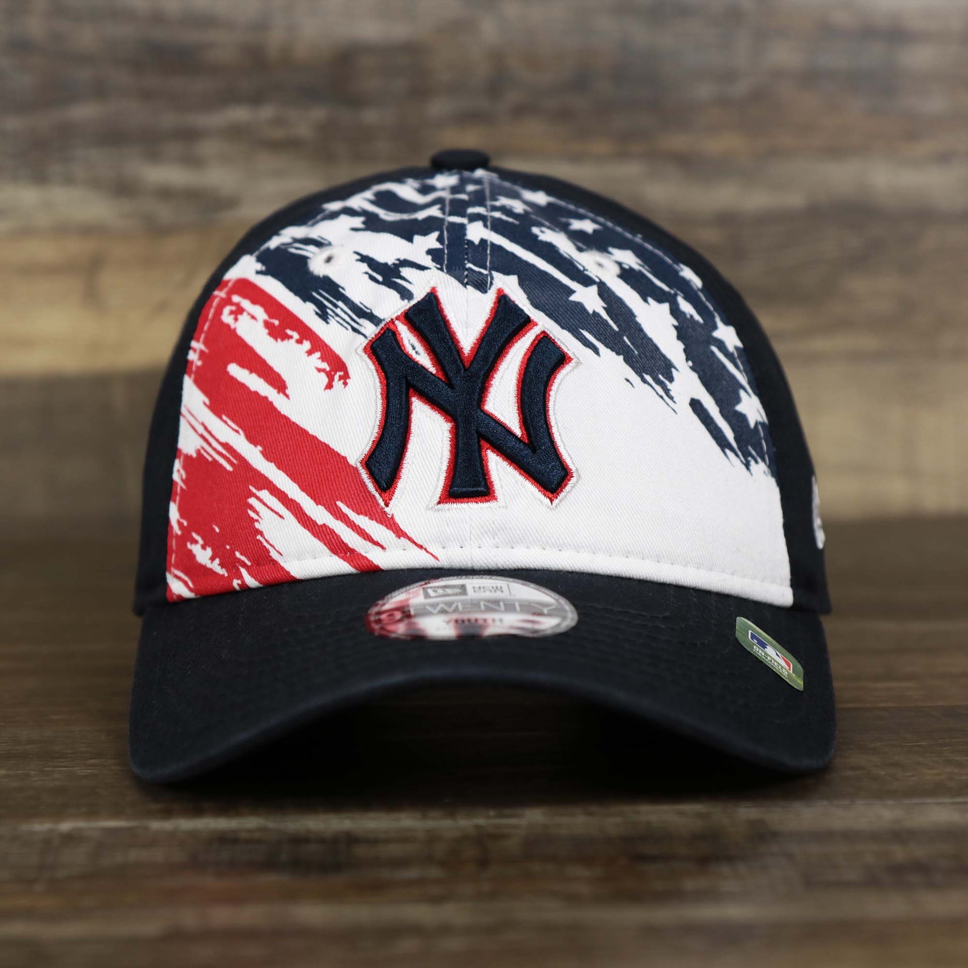 The front of the Child Stars And Stripes New York Yankees 4th of July 9Twenty | New Era Navy OSFM