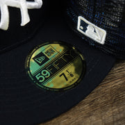 The 59Fifty Sticker on the New York Yankees Metallic All Star Game MLB 2022 Side Patch 59Fifty Mesh Fitted Cap | ASG 2022 Navy Blue 59Fifty Cap