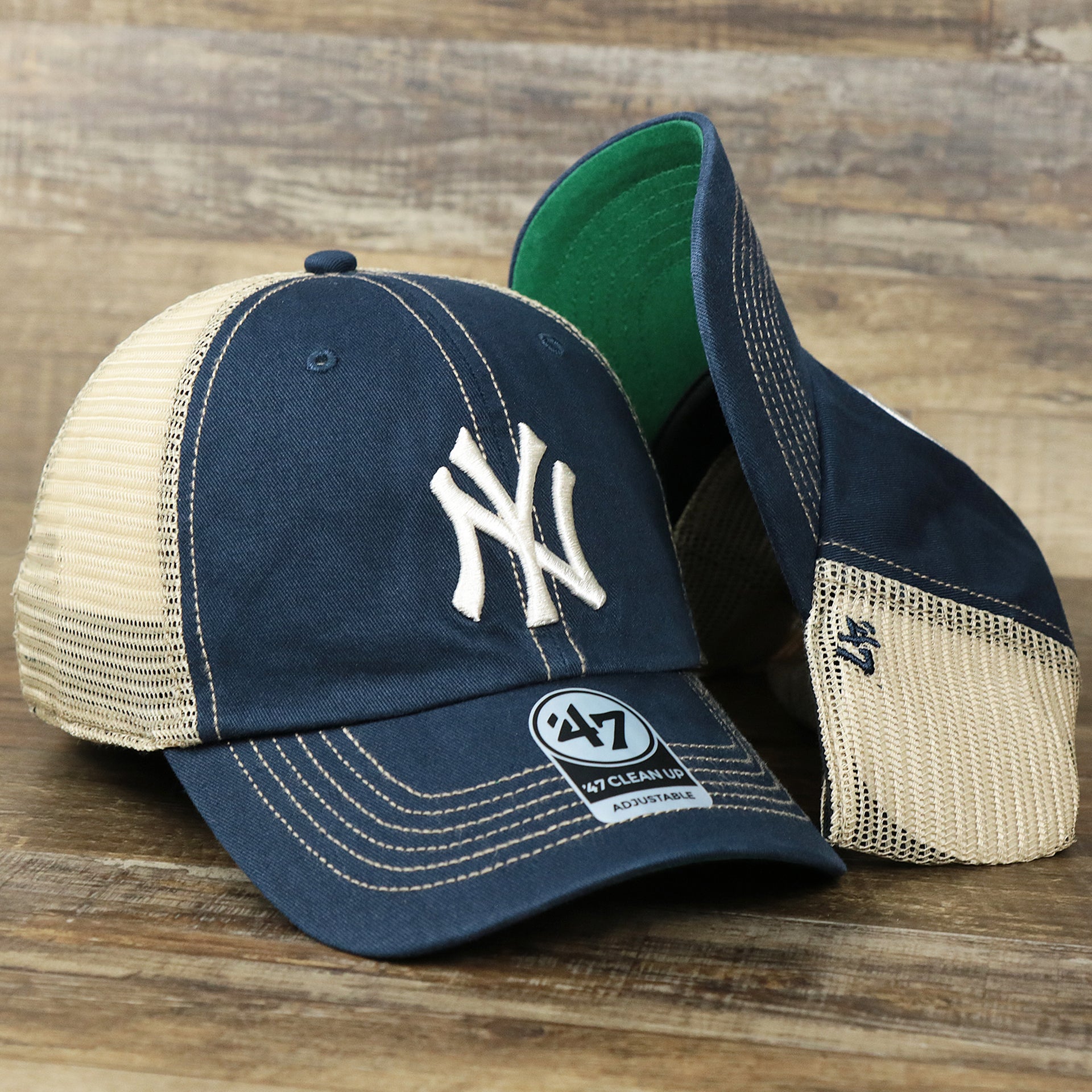 The Cooperstown New York Yankees Green Bottom Mesh Back Snapback Cap | Navy Mesh Snapback