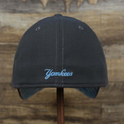 The backside on the New York Yankees 2022 Father's Day On-Field 39Thirty Flexfit Cap | Gray