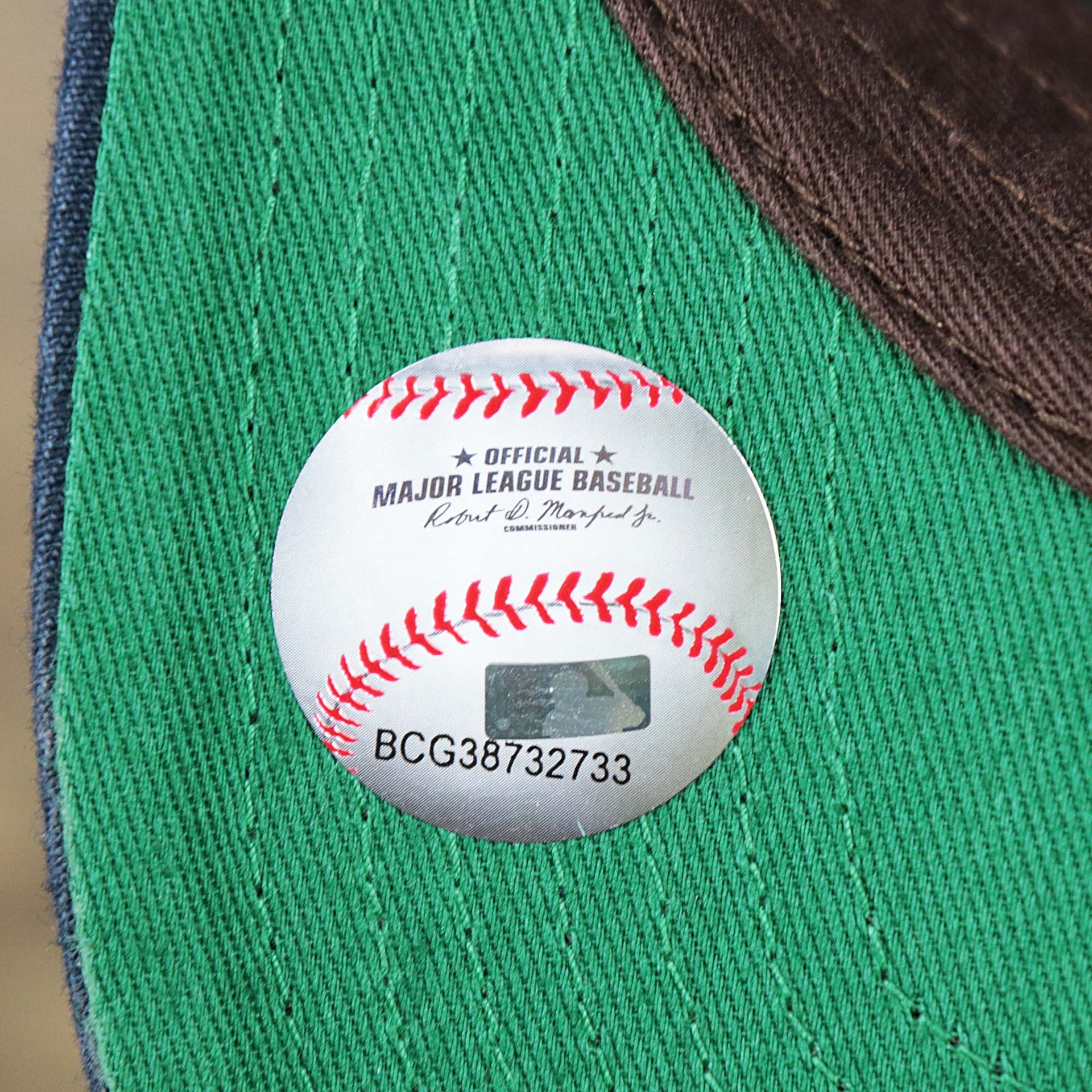 The MLB Sticker on the Cooperstown New York Yankees Felt Yankees Logo Snapback Hat | Navy Snapback Cap