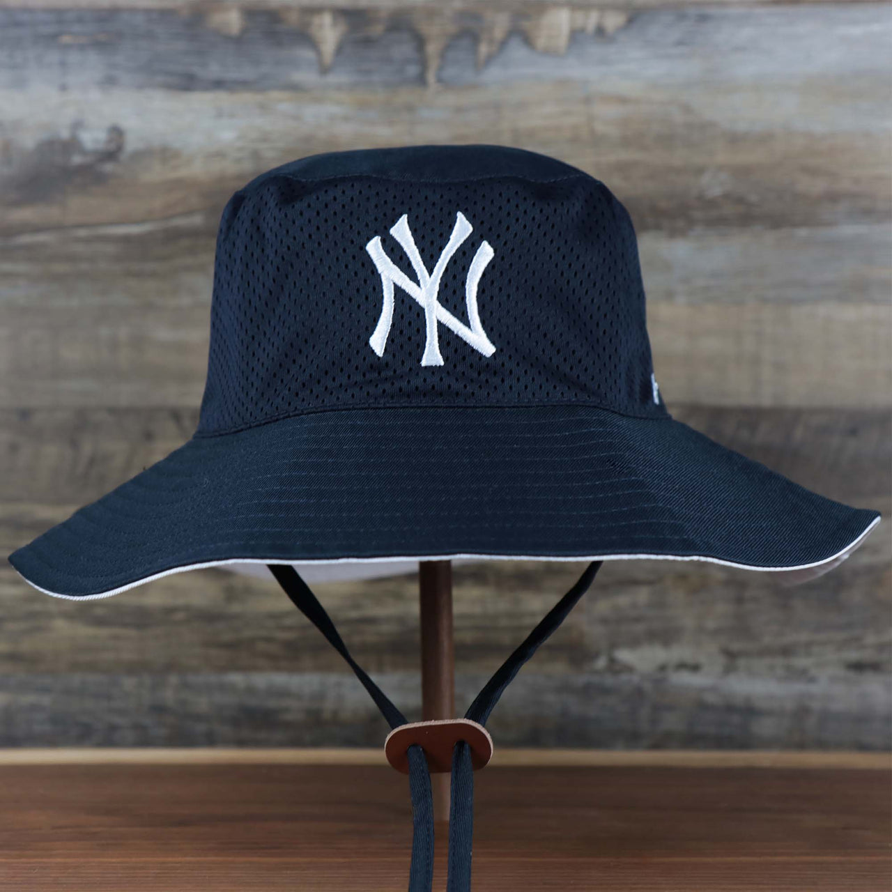 The front of the New York Yankees Panama Pail Bucket Hat | 47 Brand, Navy