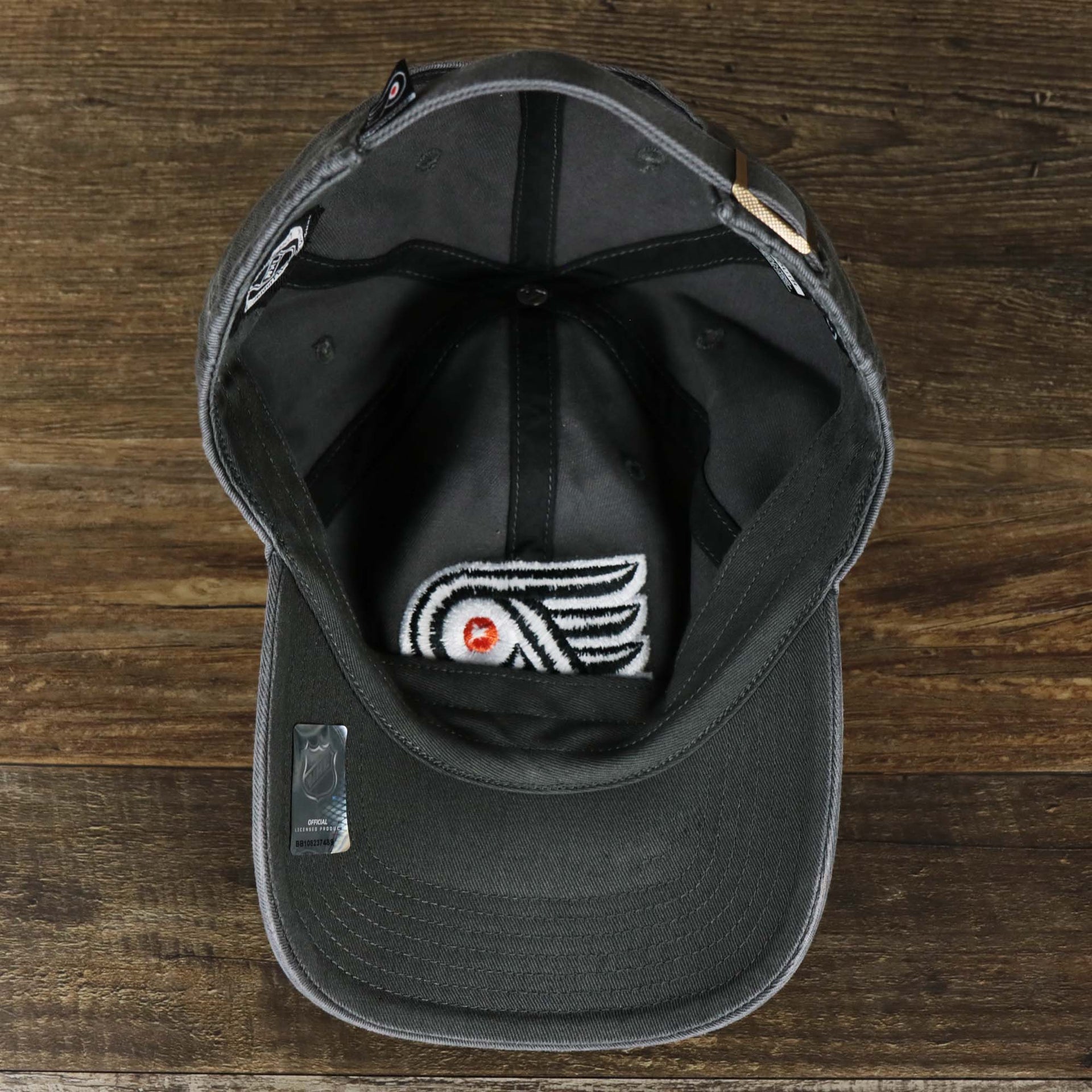 The underside of the Youth Philadelphia Flyers Charcoal Dad Hat | 47 Brand OSFM