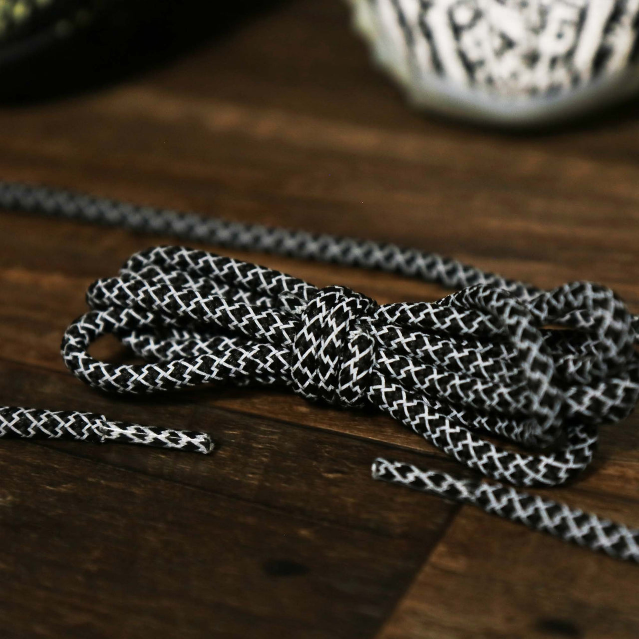 The 3M Reflective Black Solid Shoelaces with Black Aglets | 120cm Capswag unfolded