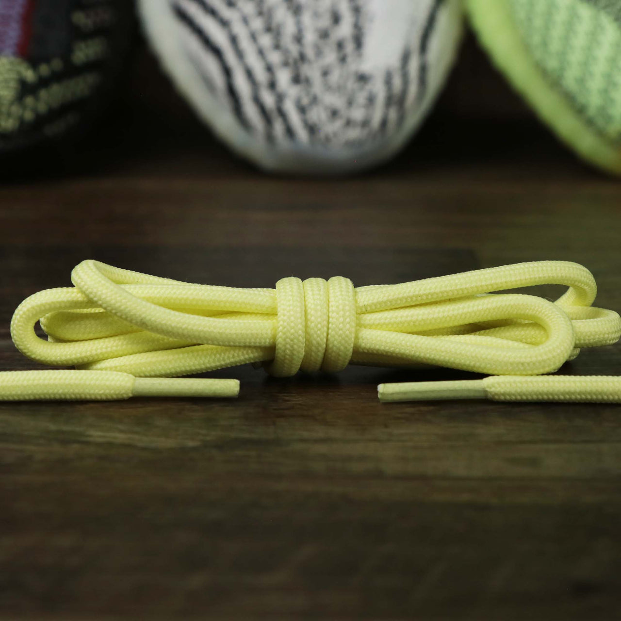 The Solid Rope Daisy Shoelaces with Daisey Aglets | 120cm Capswag folded up

