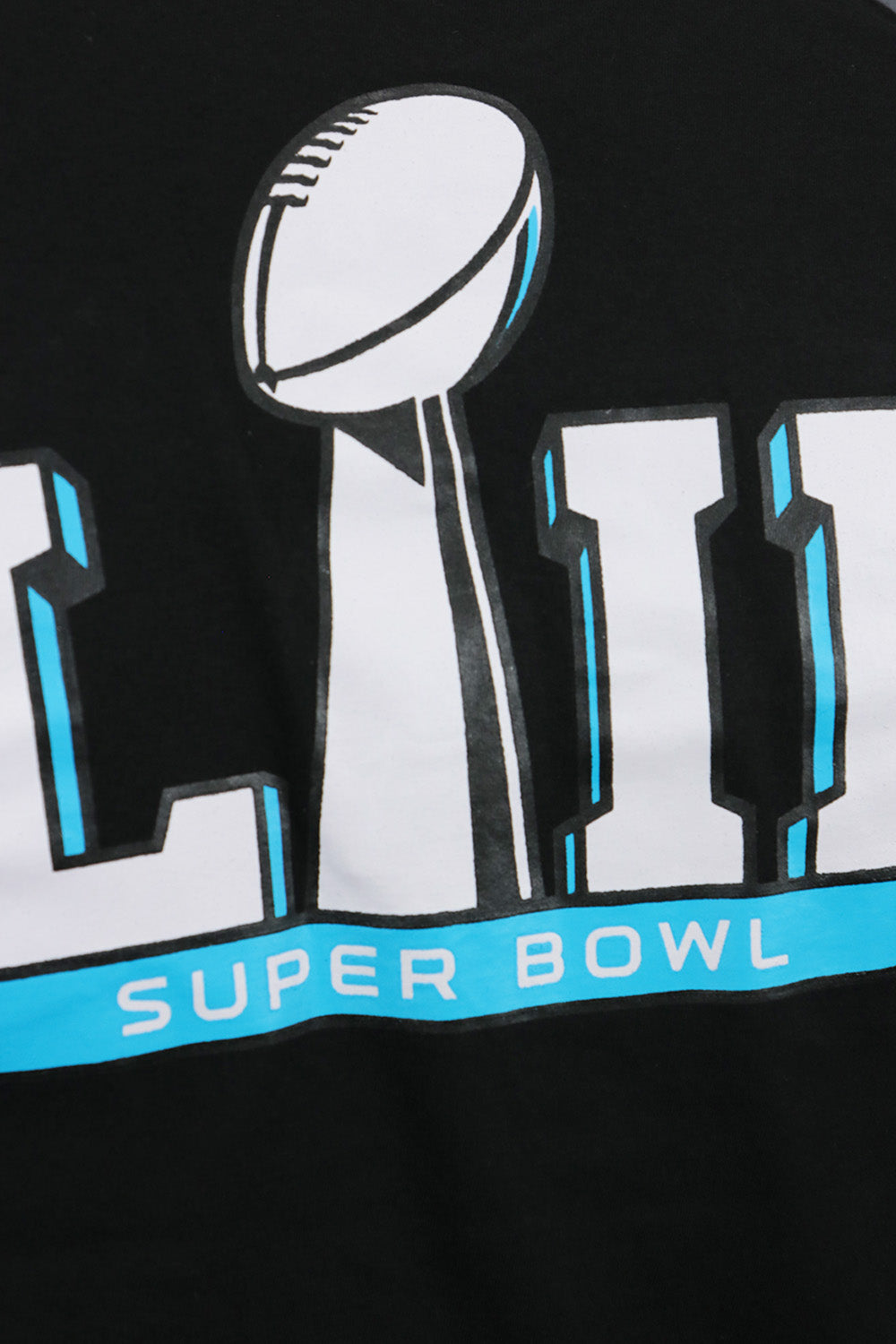 A close up of the LIII Super Bowl Logo on the Philadelphia Eagles Shimmer Super Bowl LIII Shirt | New Era Black