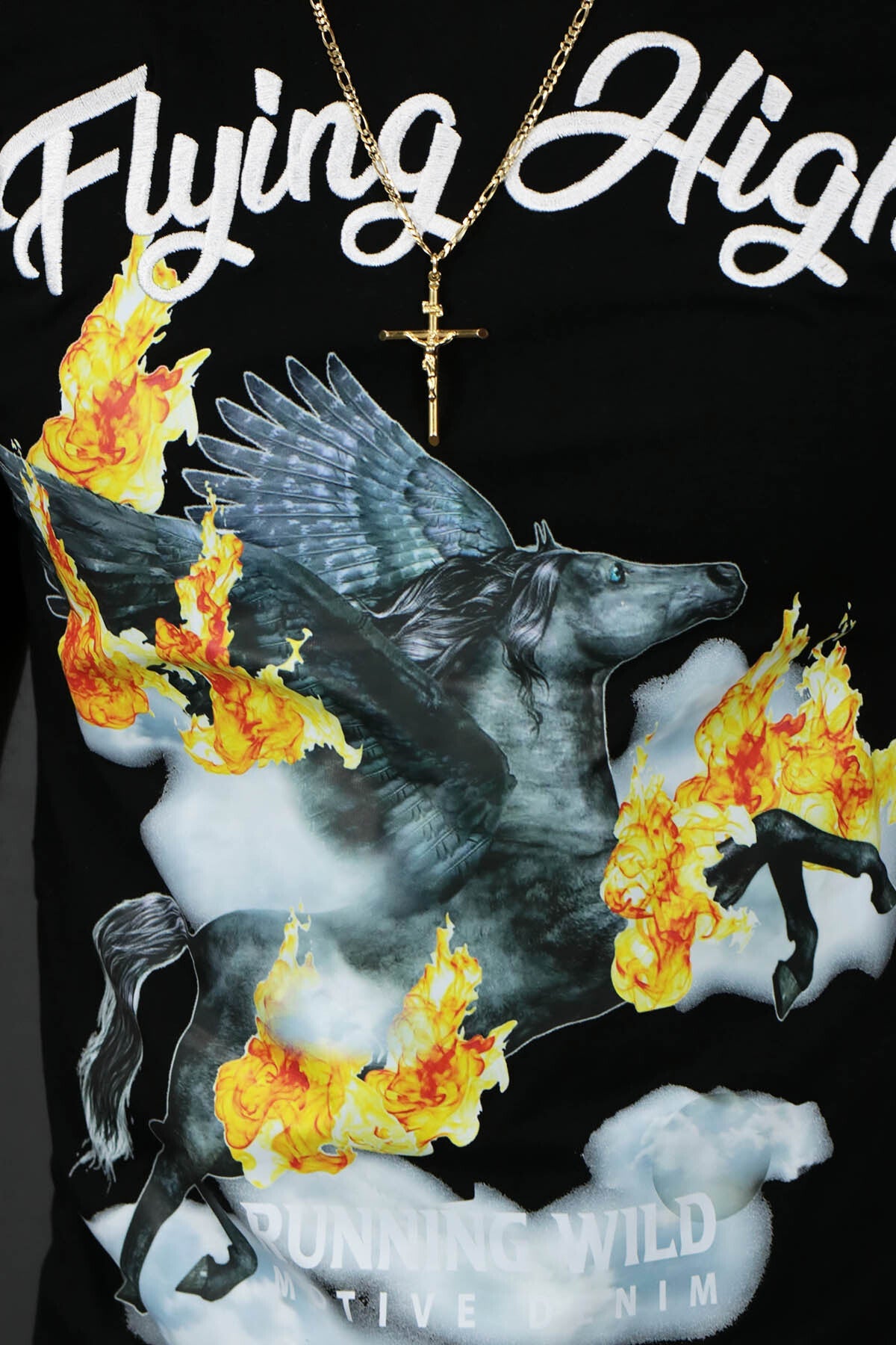 A close up of the custom design on the Fly High Custom Hype Beast Streetwear T-Shirt Motive Denim | Black |