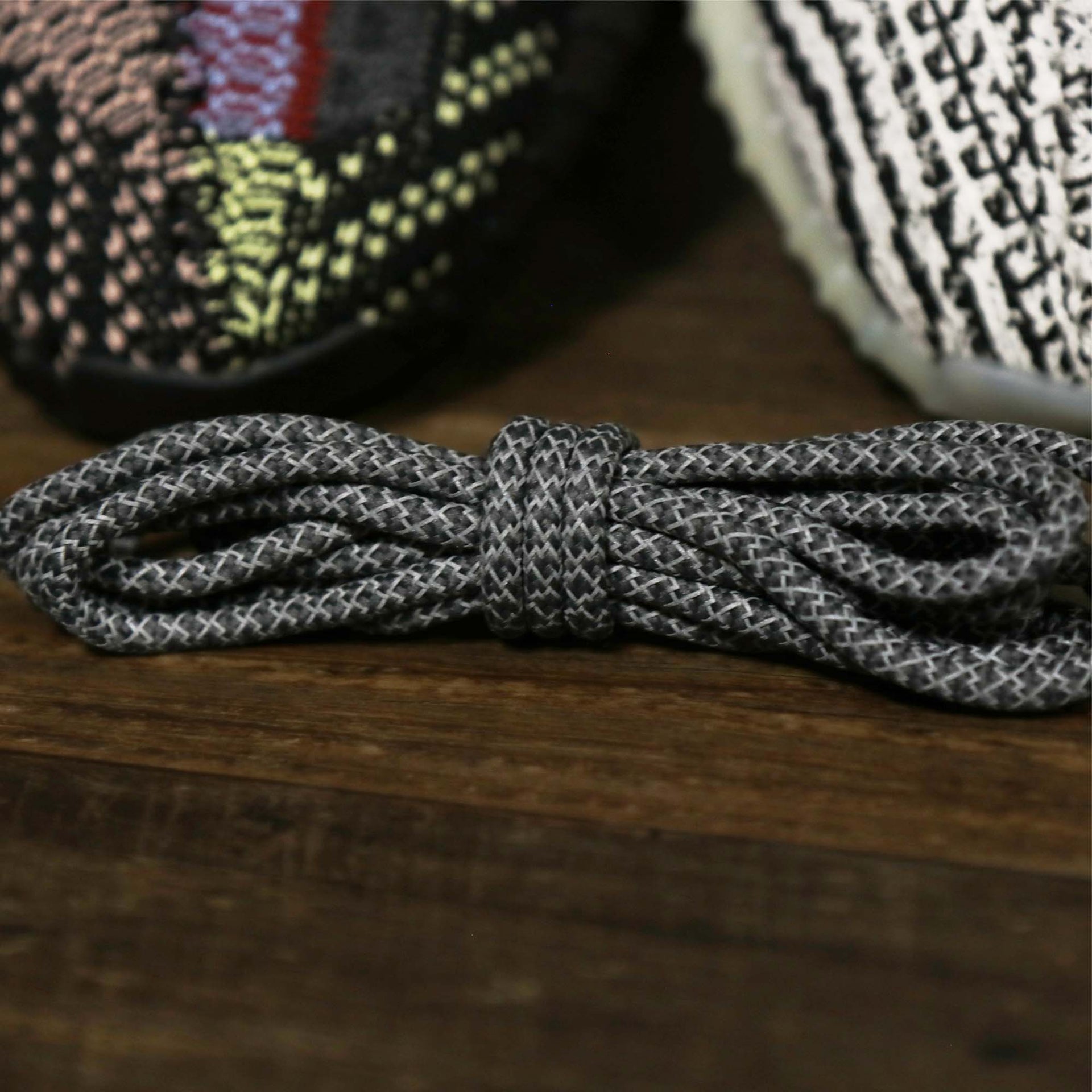 The 3M Reflective Dark Grey Solid Shoelaces with Dark Grey Aglets | 120cm Capswag