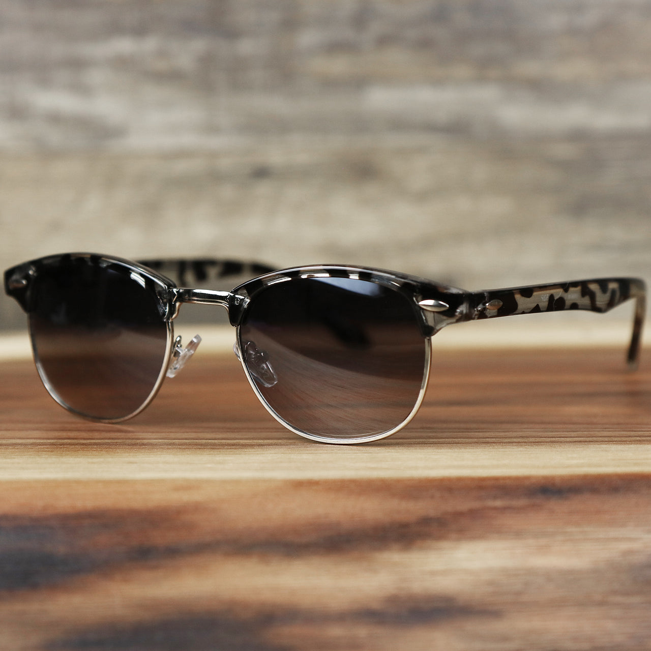 The Round Frame Black Gradient Lens Sunglasses with Black Tortoise Silver Frame