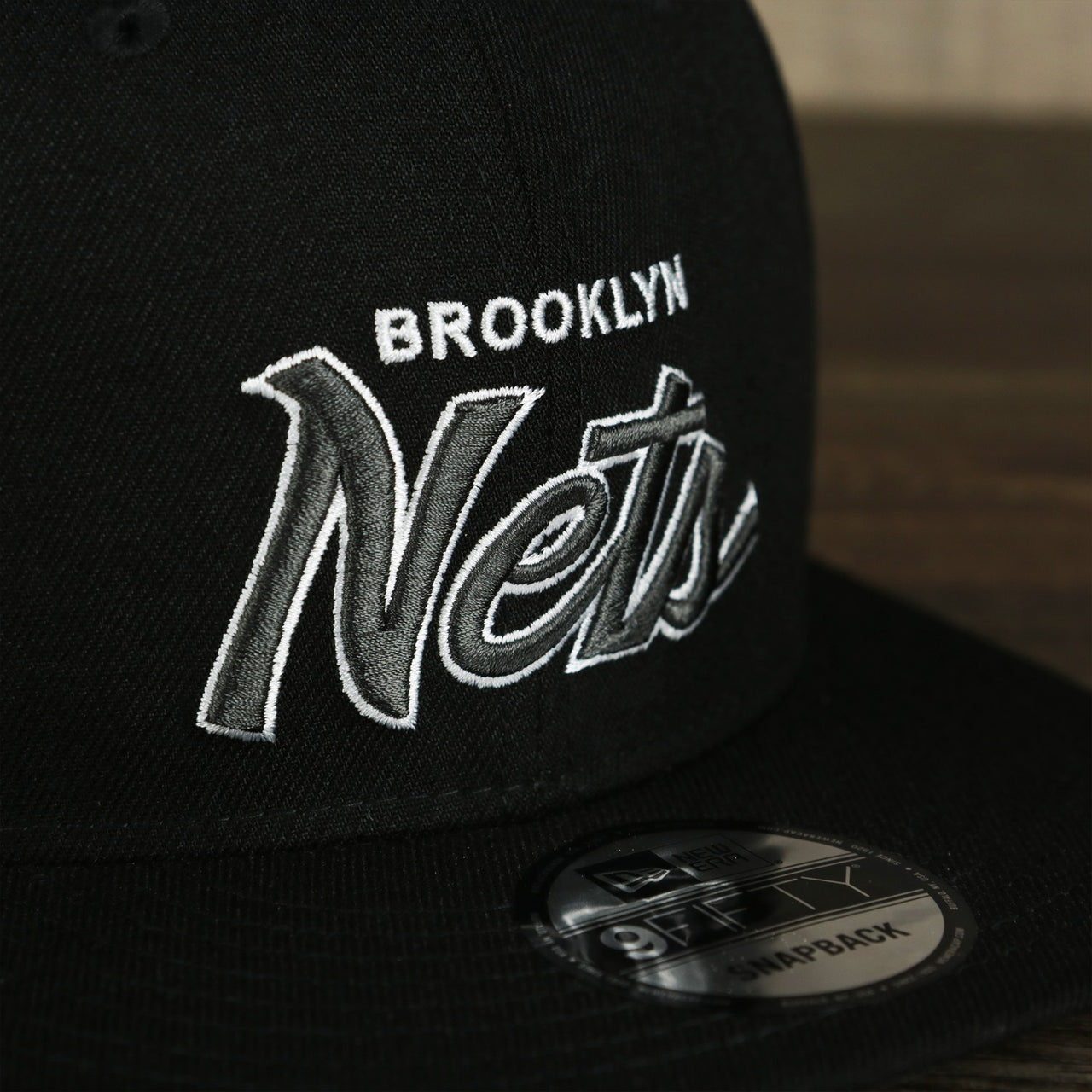 Brooklyn Nets NBA Script Up Side Patch 9Fifty Snapback with Gray Undervisor | Black OSFM