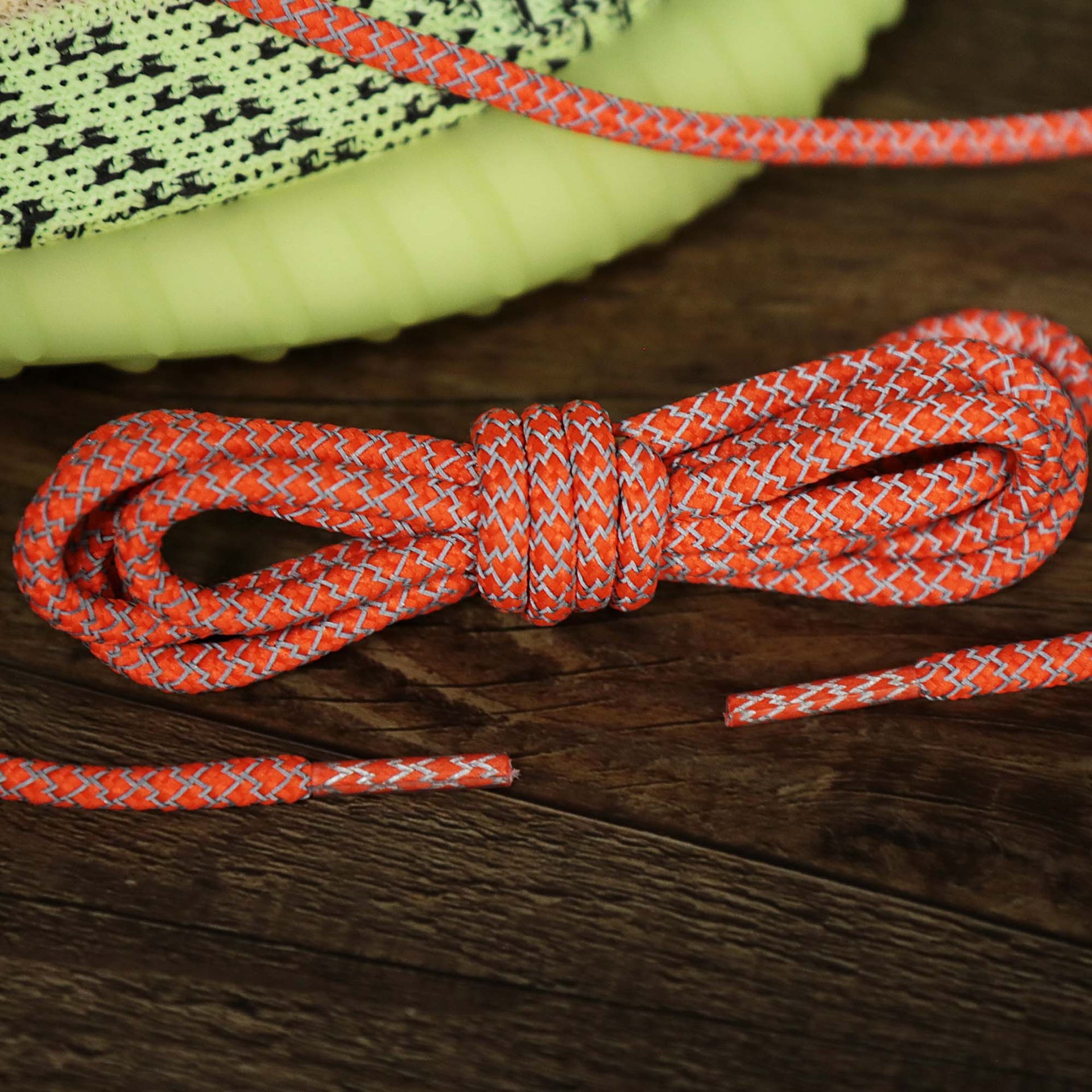 The 3M Reflective Orange Solid Shoelaces with Orange Aglets | 120cm Capswag reflective and unfolded